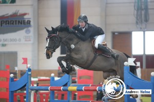 Dominik Jahn auf Santiago - Hallenlandesmeisterschaft Springen in Prussendorf